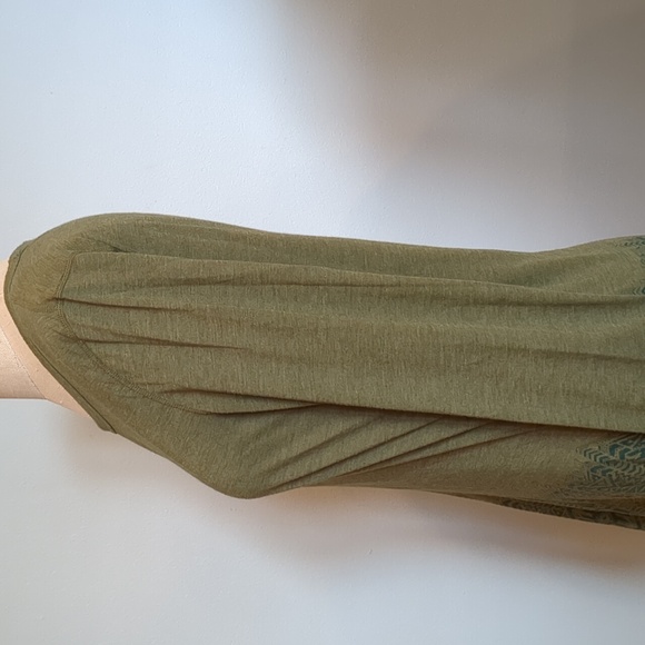 Marmot Scoop Neck Long sleeve tee olive & turquoise Size medium - Picture 6 of 14